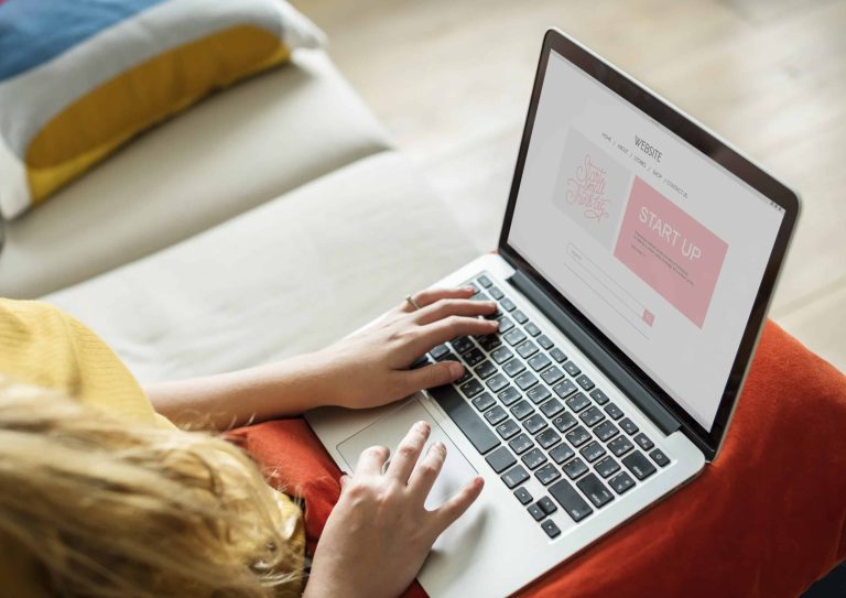 UX writing: cómo escribir textos que guían al usuario